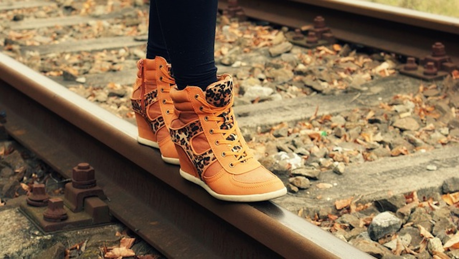 schuhplus - Schuhe in Übergrößen