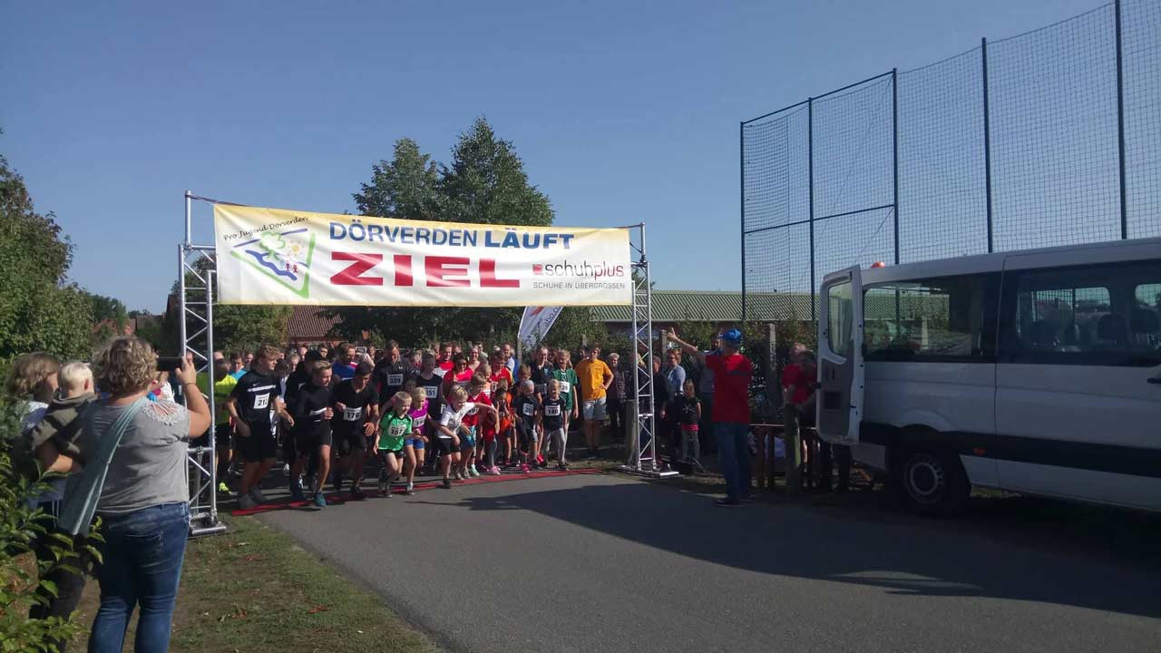 Dörverden läuft mit schuhplus als Hauptsponsor