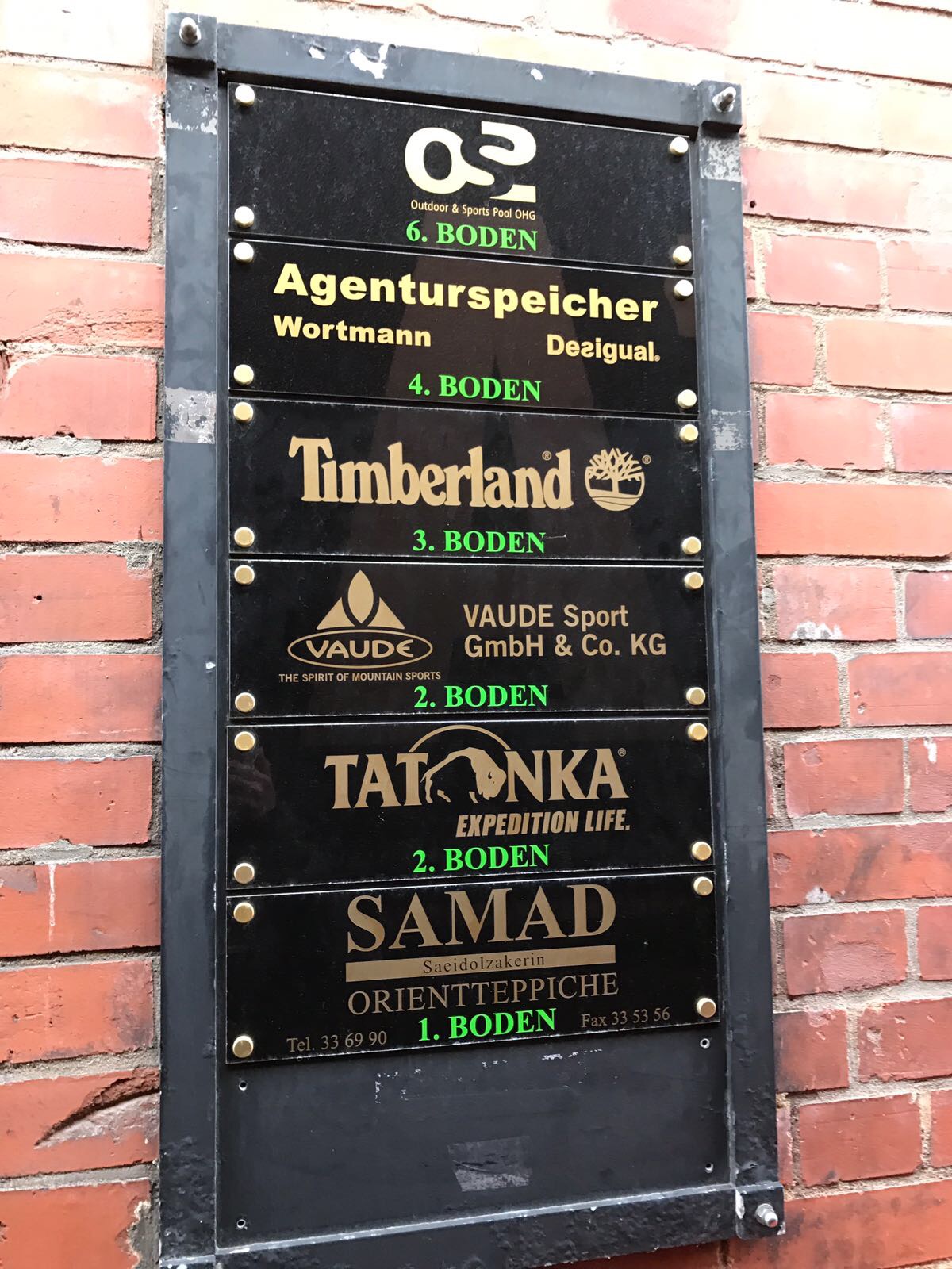 Kay Zimmer, Gründer und Geschäftsführer von schuhplus - Schuhe in Übergrößen -, im Showroom von Timberland in der Speicherstadt Hamburg