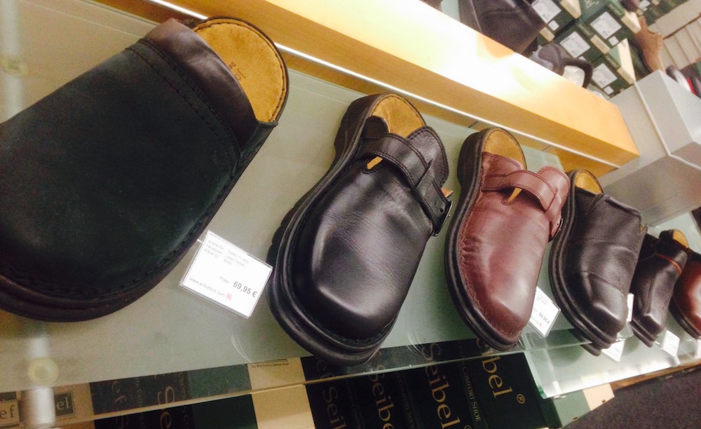 Herren Hausschuhe in Größe 47 bei schuhplus