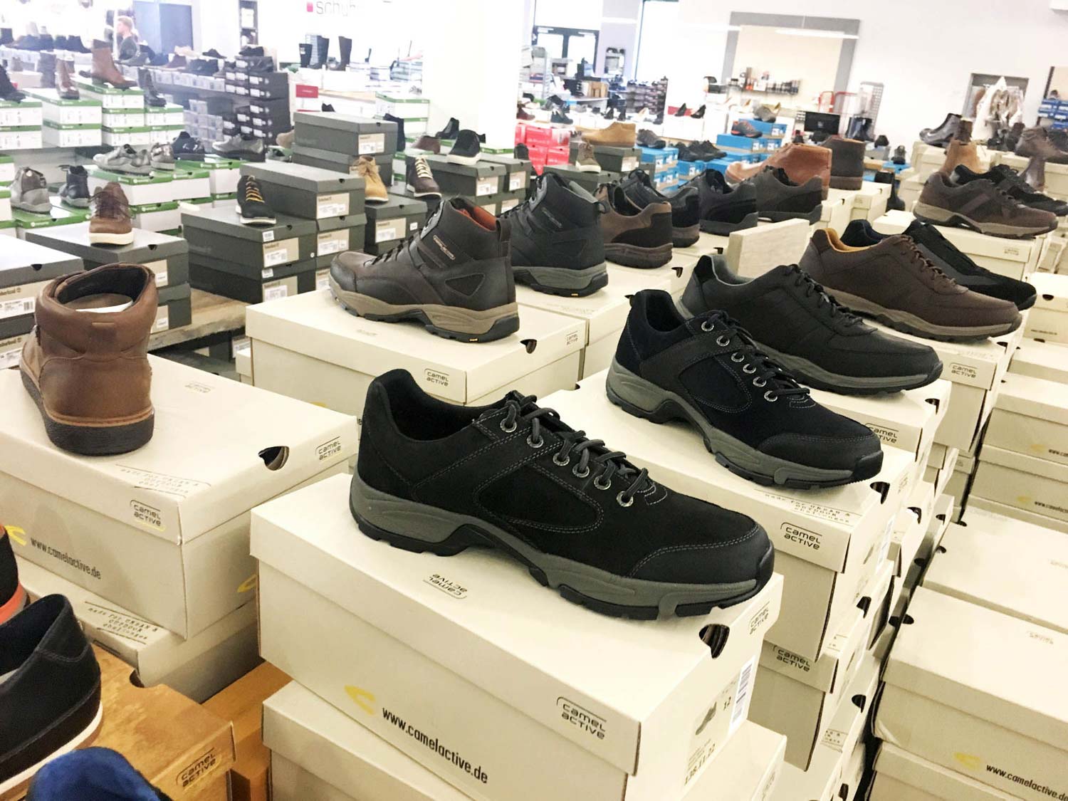 Herrenschuhe in Übergrößen von Camel Active bei schuhplus - Jetzt die Kollektion 2017-2018 für Herbst/Winter entdecken