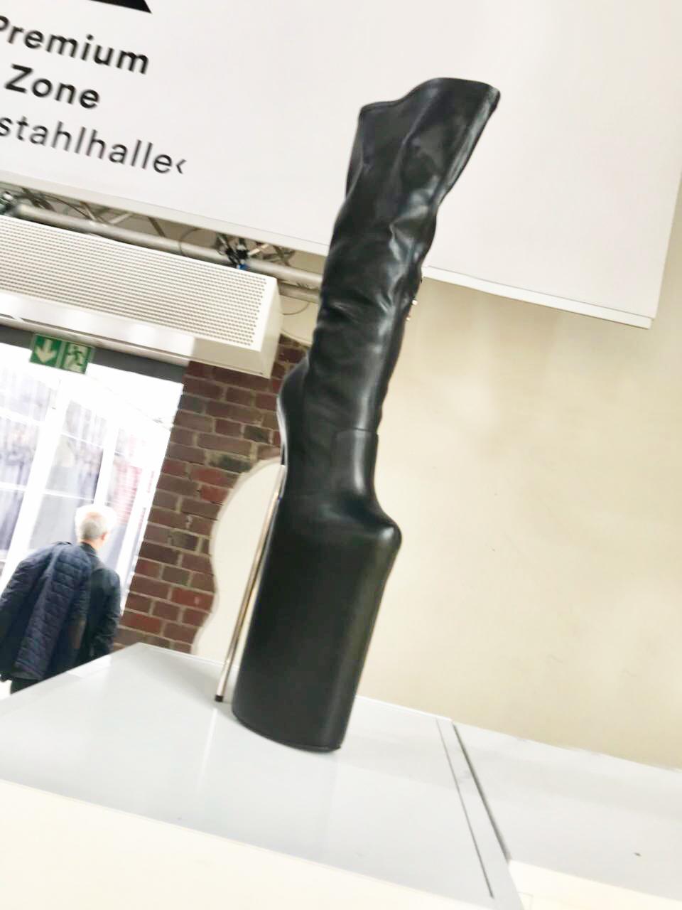 Kay Zimmer, Chef von schuhplus - Schuhe in Übergrößen, auf der Gallery SHOES 2018 in Düsseldorf