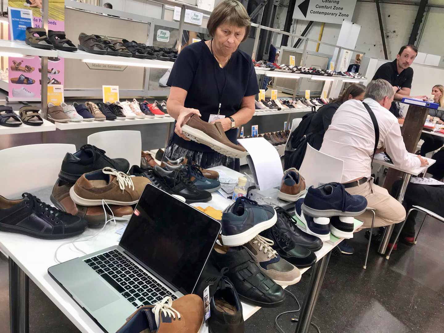 Kay Zimmer von schuhplus bei Jomos
