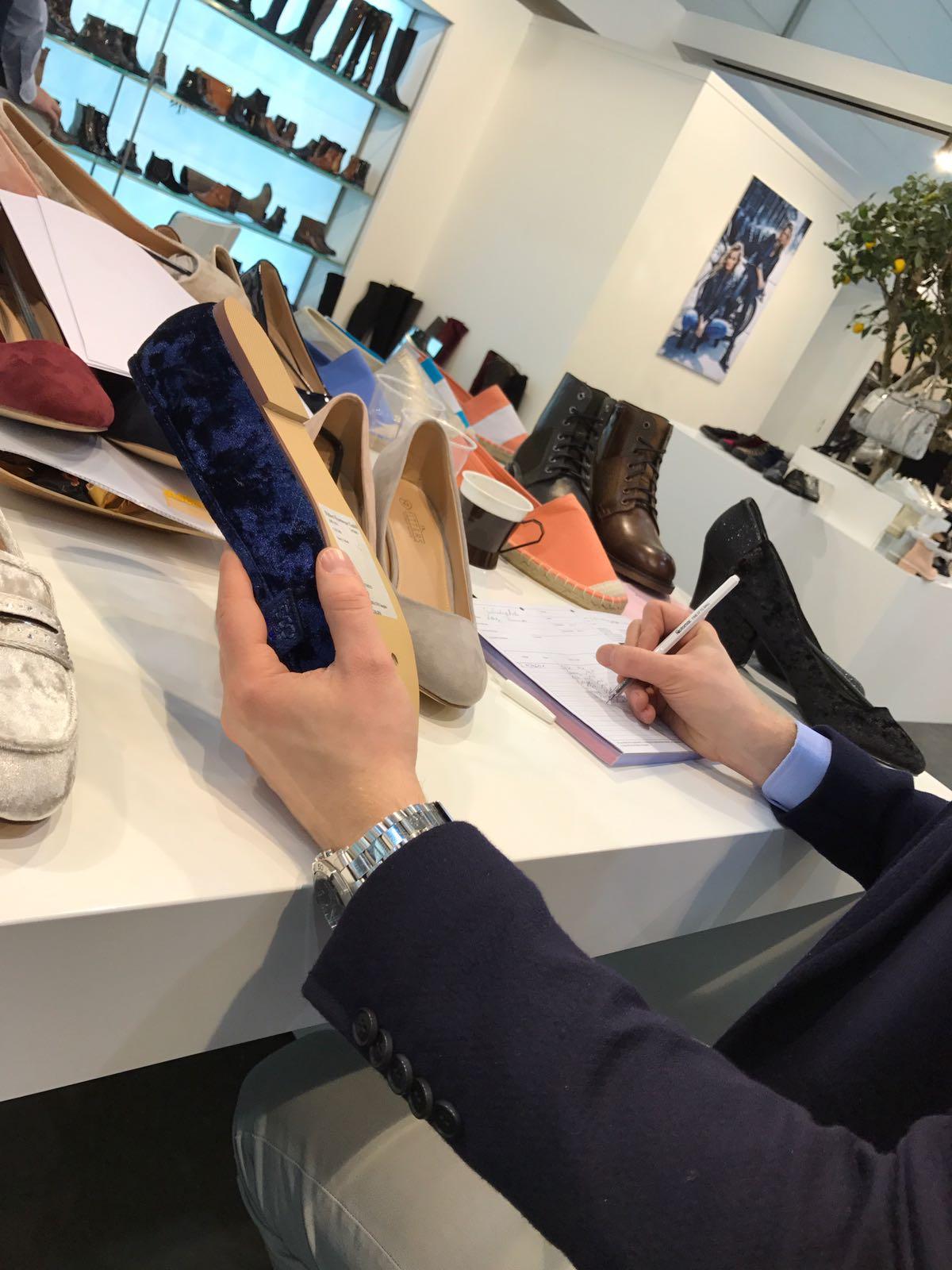 Kay Zimmer, Chef von schuhplus - Schuhe in Übergrößen, im Gespräch mit Michael Müller, Chef von XL Filters Footwear