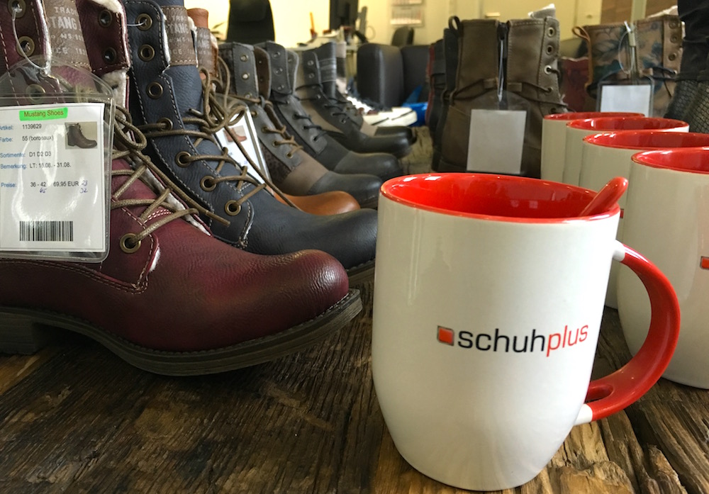 Mustang Schuhe in Übergrößen bei schuhplus