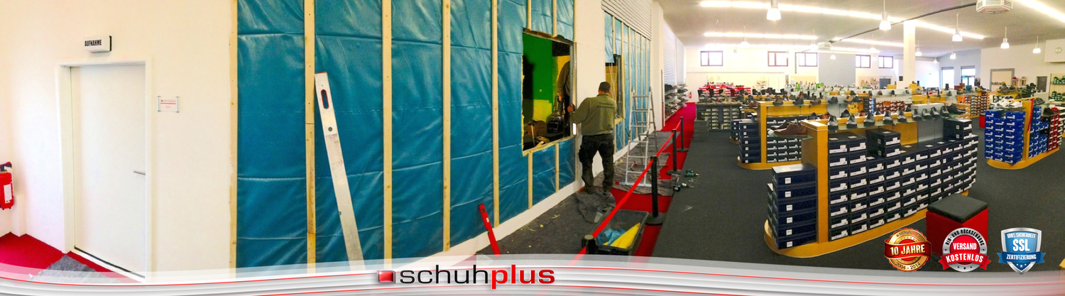 schuhplus TV - Backstage beim Bau des virtuellen 3D-Studios